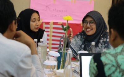 Belajar Menjadi Jembatan: Menemukan Makna Kepemimpinan di LKLB